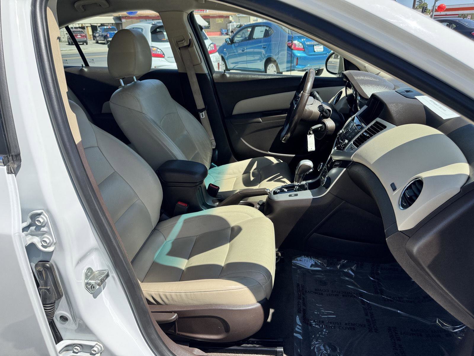 Used 2014 Chevrolet Cruze Diesel image 20