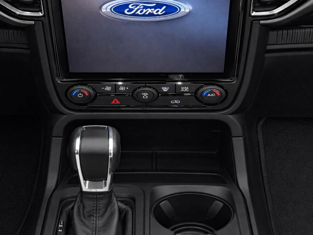 Used 2025 Ford Ranger XLT w/ Equipment Group 301A High AWD/4WD image 17