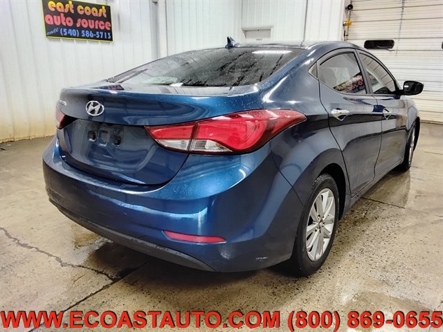 Used 2016 Hyundai Elantra SE w/ Option Group 02 FWD image 6