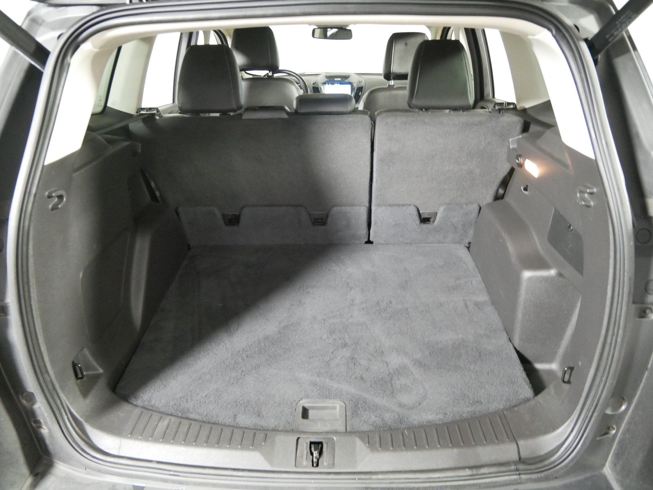 Used 2016 Ford Escape Titanium FWD image 18