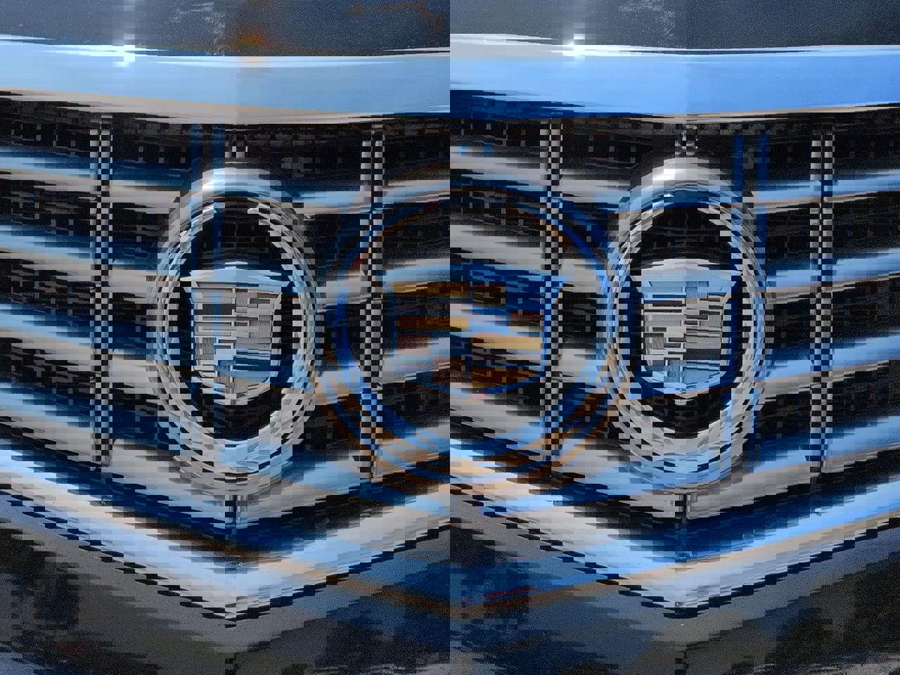 Used 2016 Cadillac SRX Performance w/ Midnight Edition Package image 5