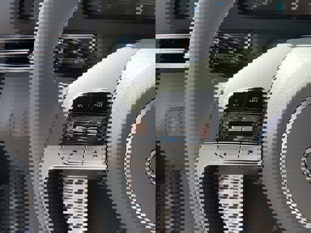 New 2026 Hyundai Elantra SEL Sport Premium image 27