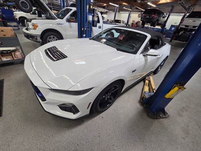 Used 2025 Ford Mustang GT Premium image 1