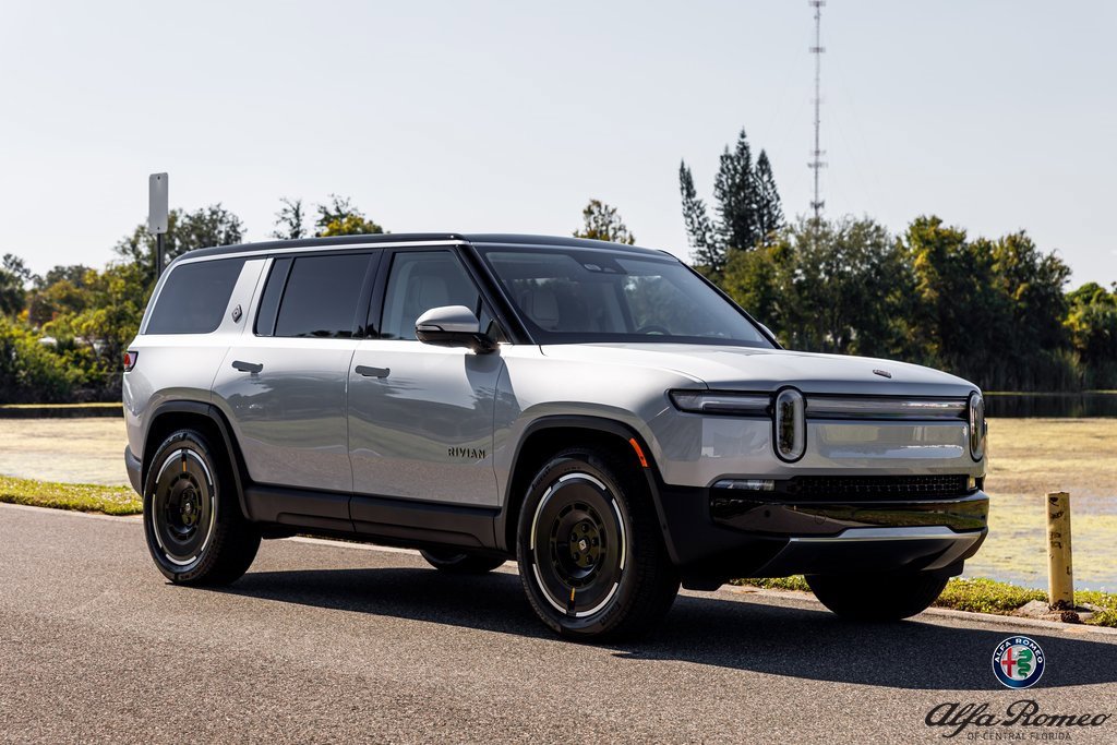 Used 2025 Rivian R1S Adventure