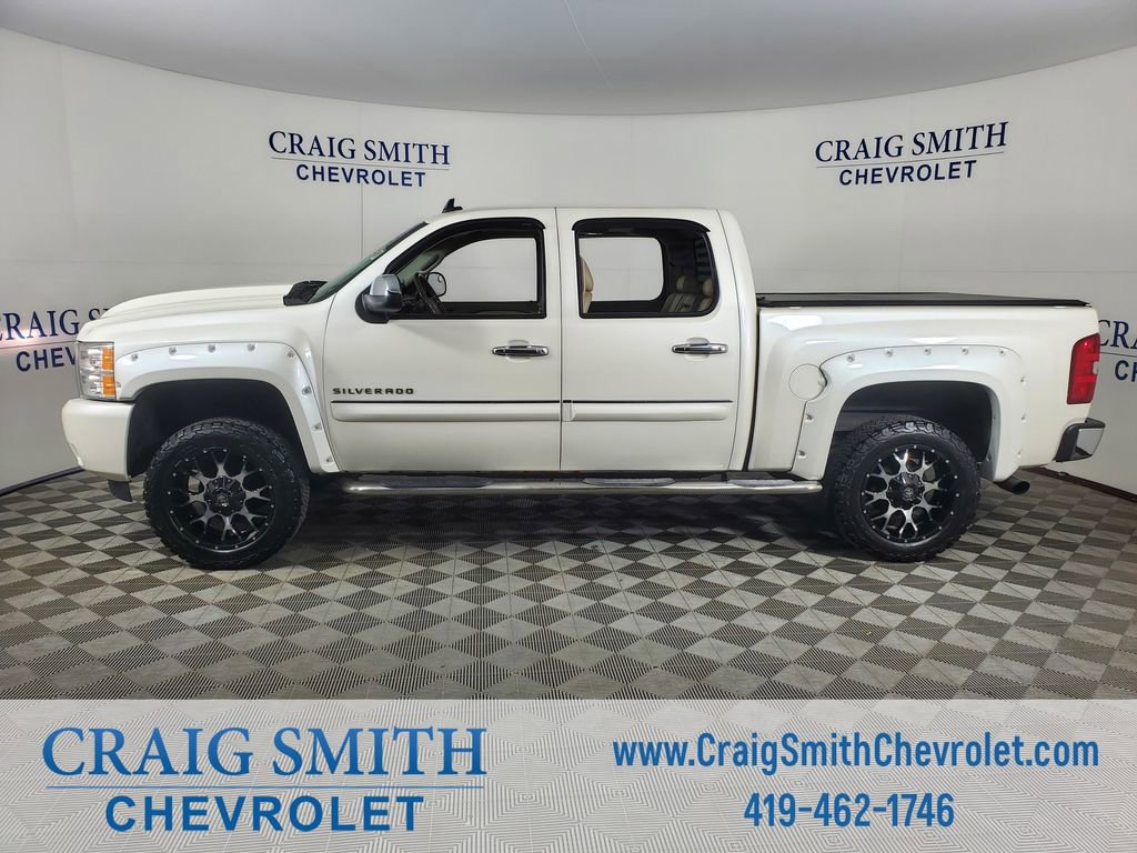 Used 2011 Chevrolet Silverado 1500 LTZ w/ LTZ White Diamond Edition image 2