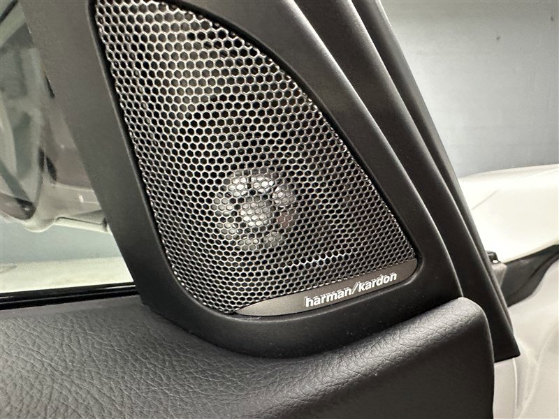 Used 2017 BMW 340i xDrive Sedan image 19