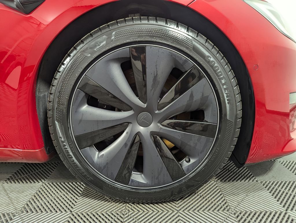 Used 2023 Tesla Model S Standard Range image 28