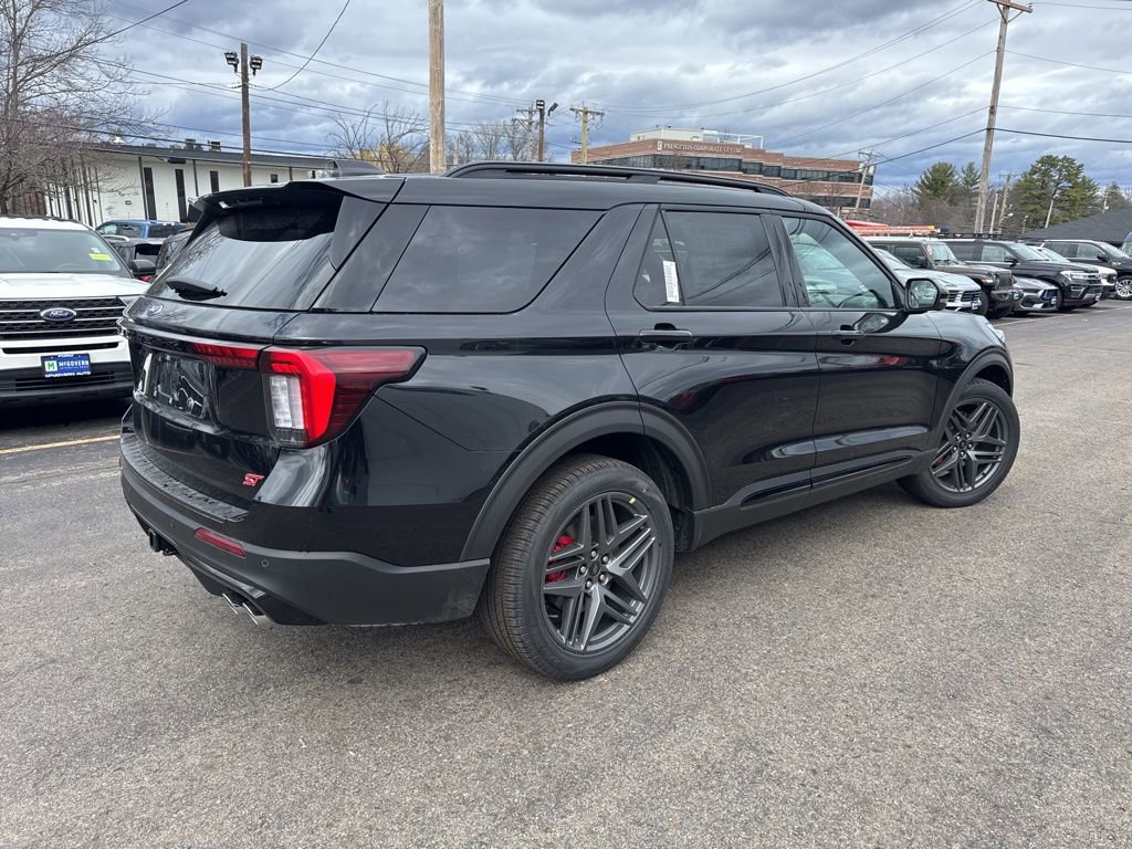 New 2026 Ford Explorer ST image 6