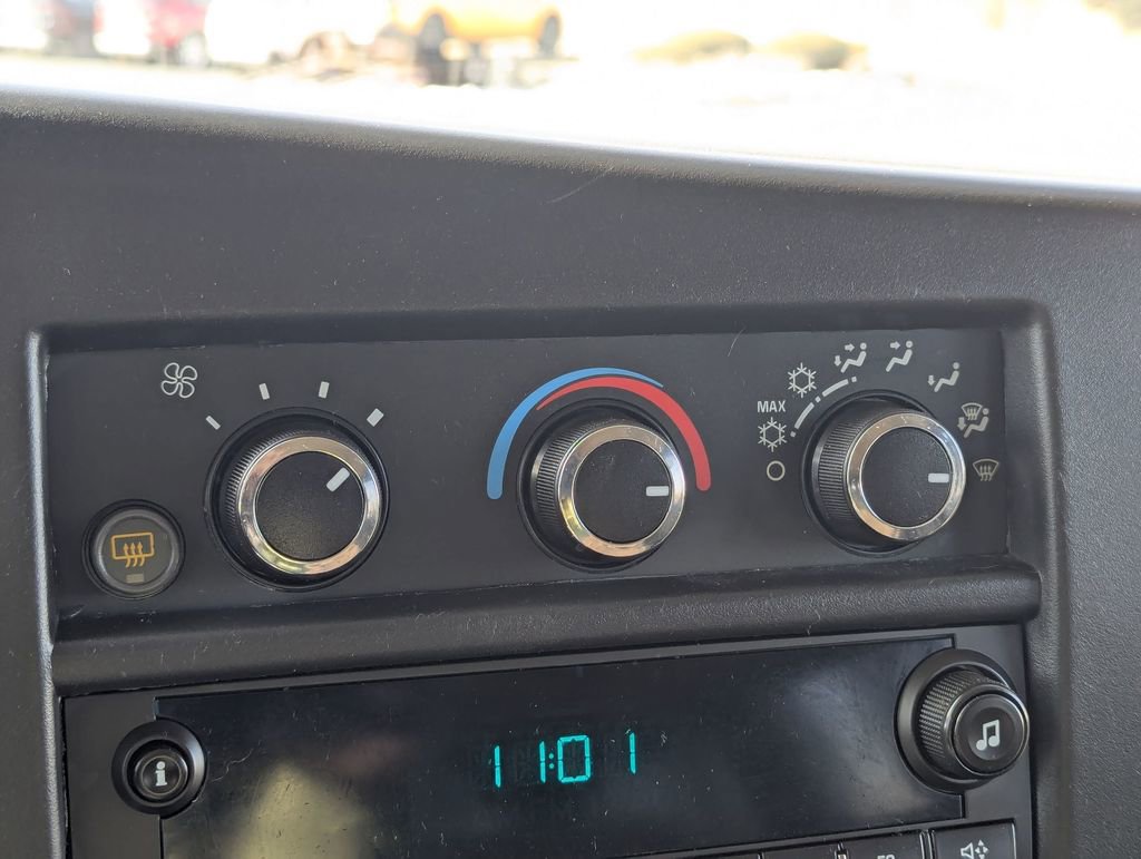 Used 2014 Chevrolet Express 3500 LS image 16