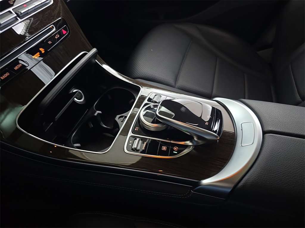 Used 2019 Mercedes-Benz GLC 300 image 28