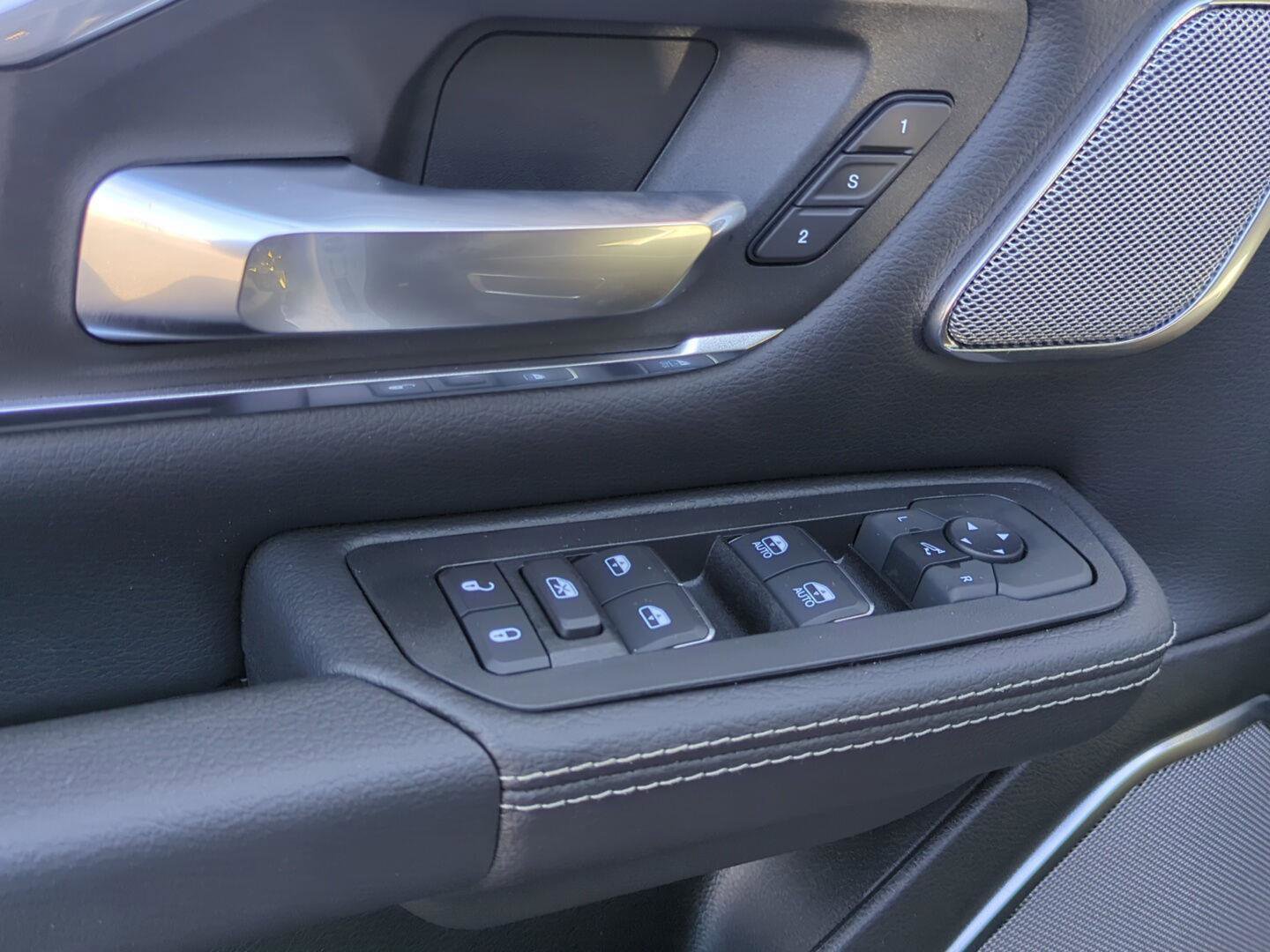 New 2026 RAM 1500 Laramie w/ Night Edition image 16