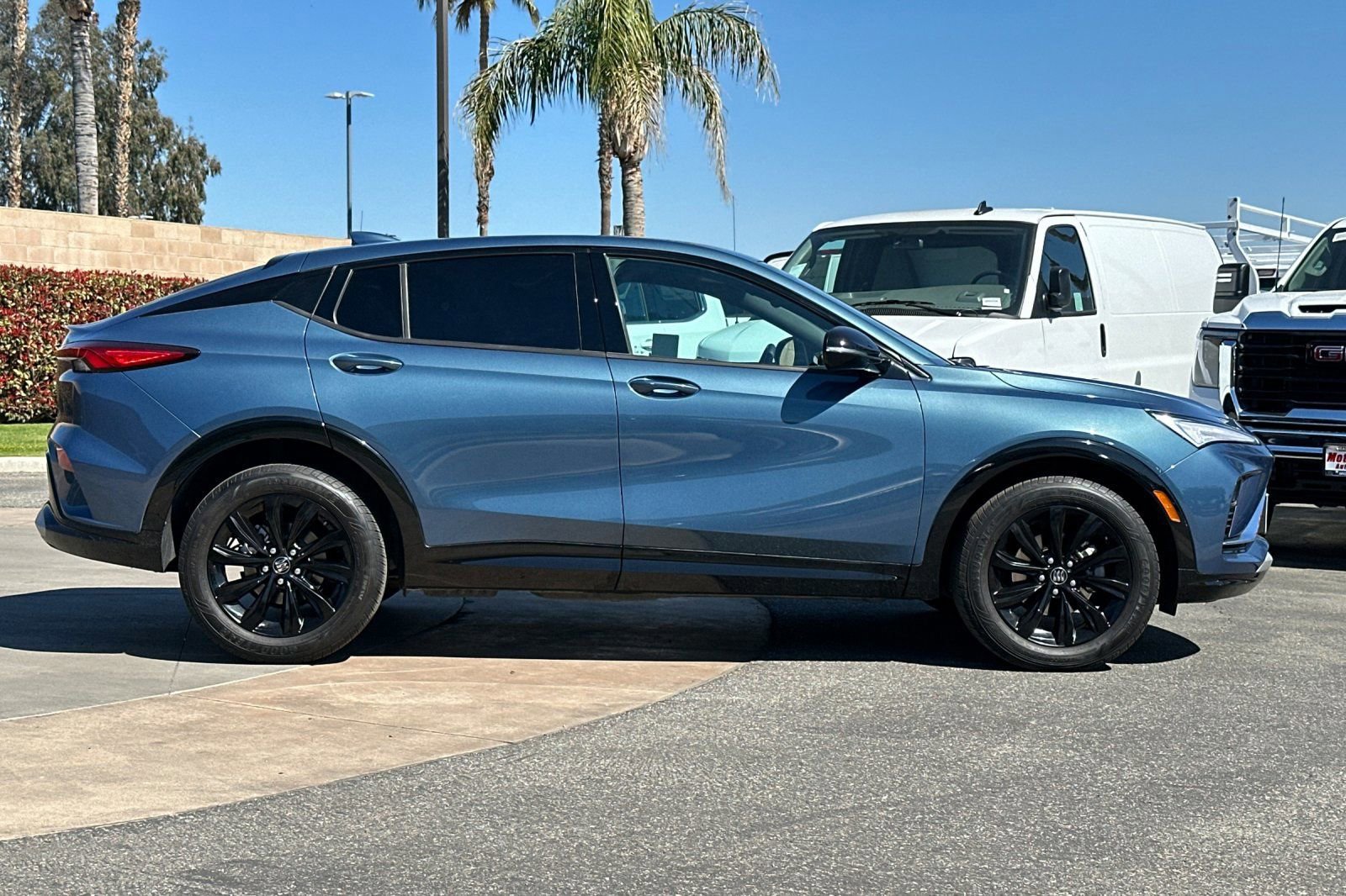 Certified 2024 Buick Envista Sport Touring w/ Convenience I Package image 3