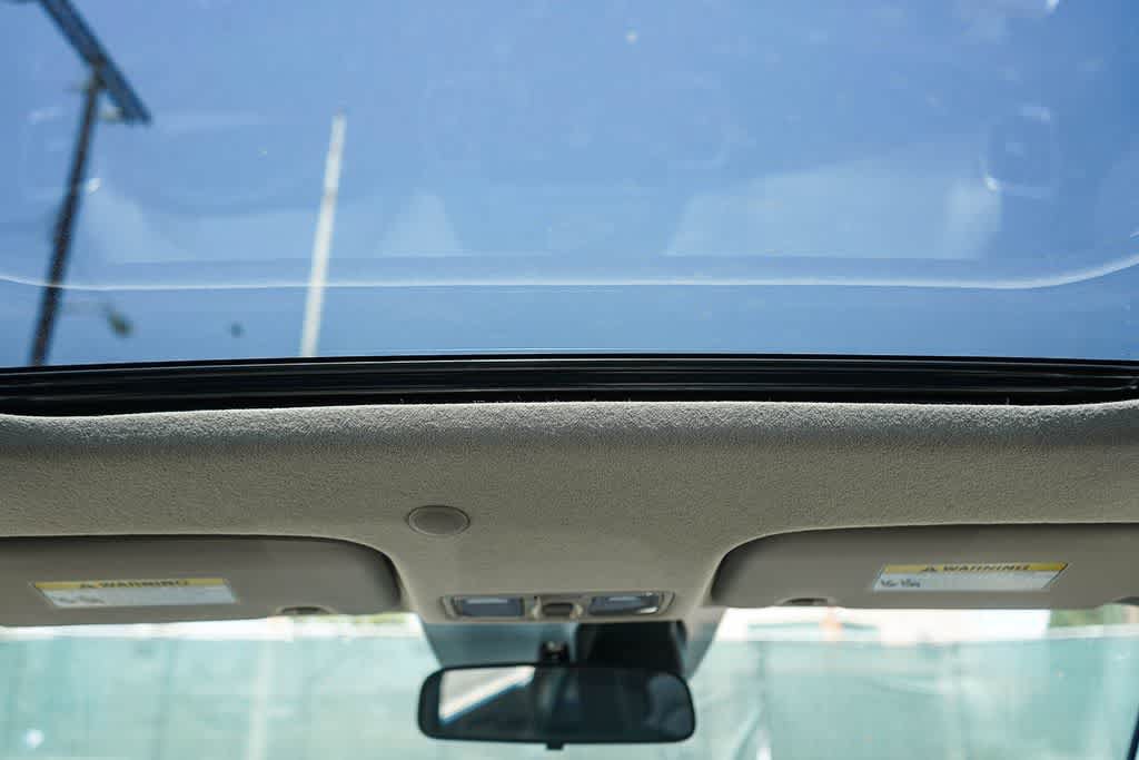 New 2026 Hyundai Venue SEL FWD image 16