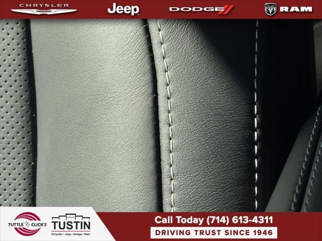New 2027 Jeep Grand Cherokee Limited AWD/4WD image 66