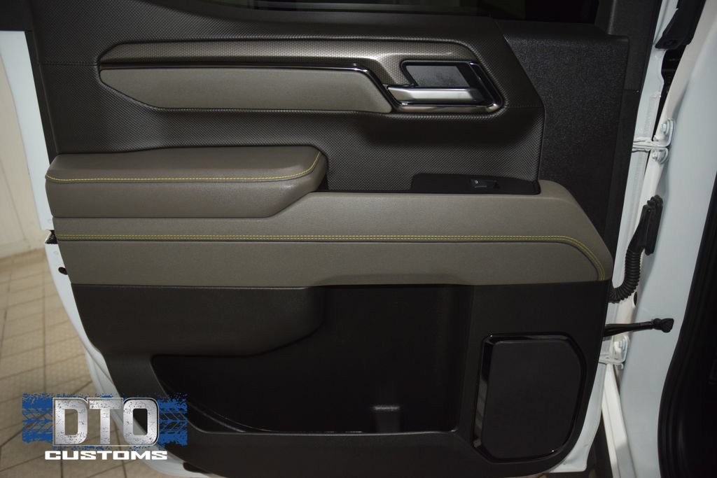 Used 2025 Chevrolet Silverado 1500 ZR2 w/ Technology Package AWD/4WD image 53