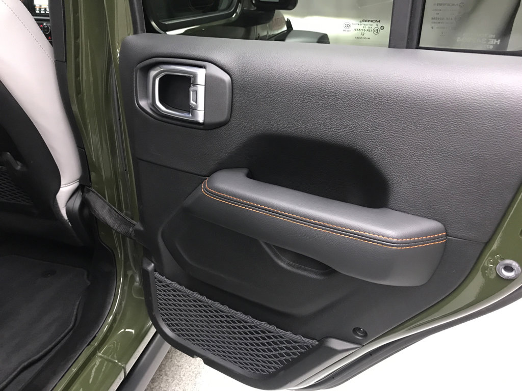 Used 2022 Jeep Gladiator Mojave w/ LED Lighting Group image 23