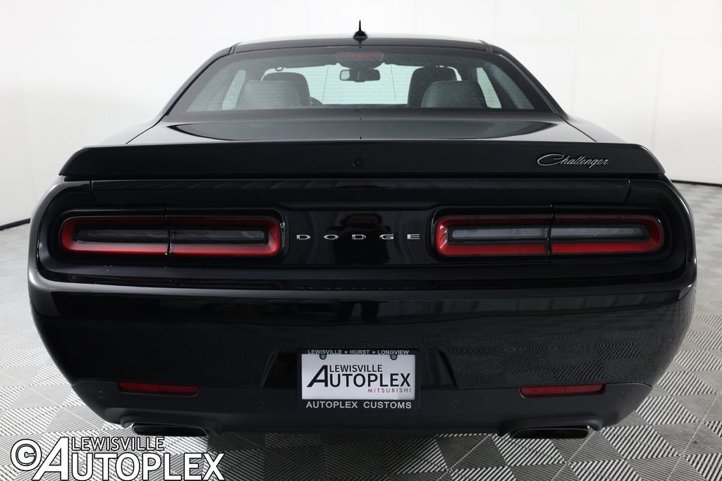 Used 2023 Dodge Challenger SRT Hellcat Redeye RWD image 6