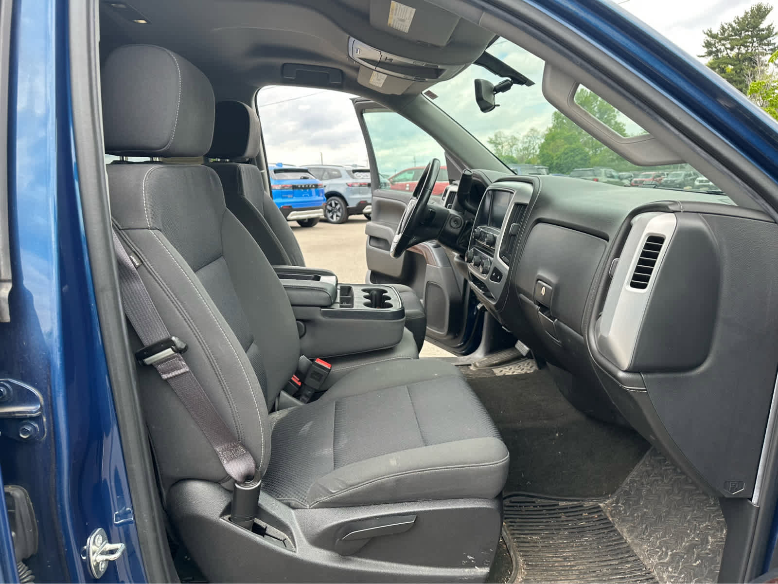 Used 2017 GMC Sierra 1500 SLE w/ SLE Value Package AWD/4WD image 17