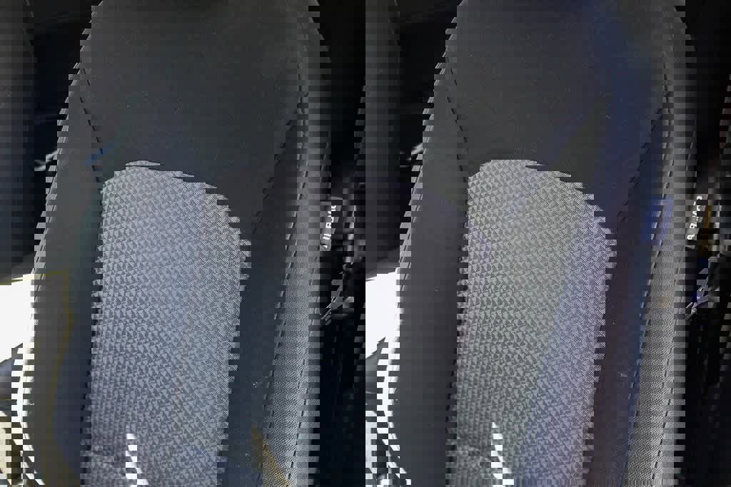 Used 2023 Kia Soul LX w/ LX Technology Package image 25