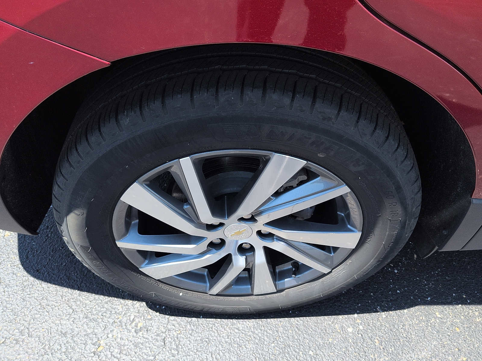 Used 2023 Chevrolet Equinox LT FWD image 9