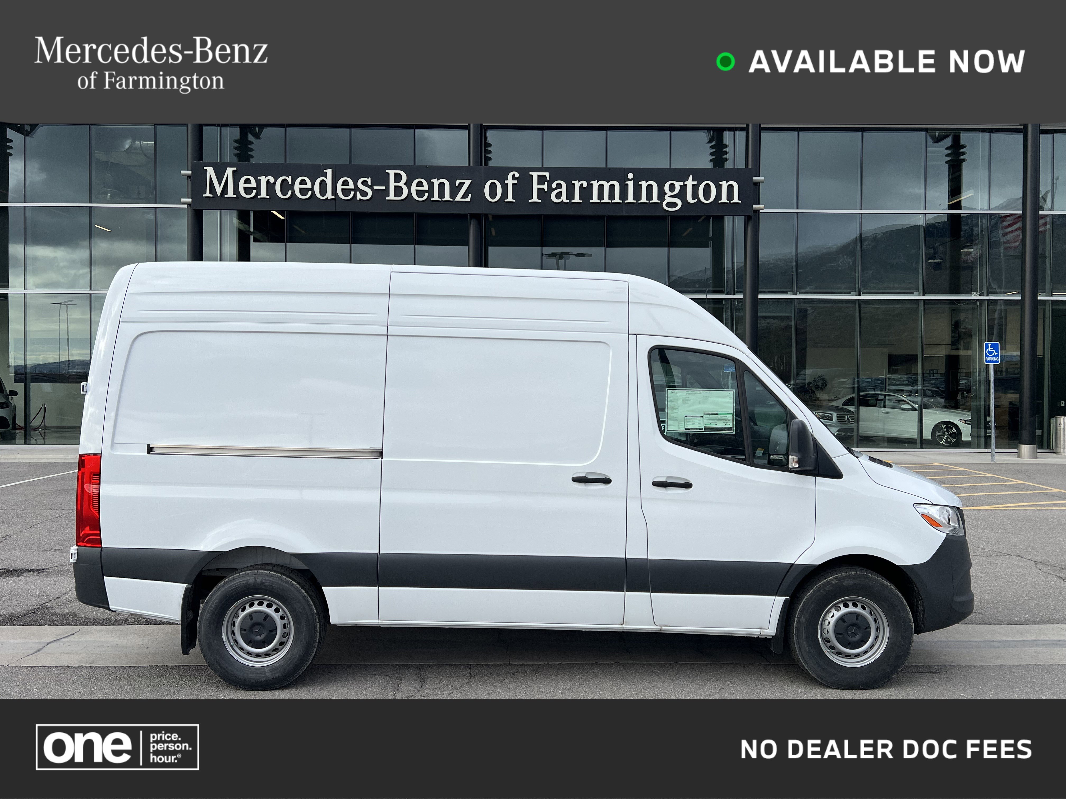 New 2025 Mercedes-Benz Sprinter 2500 image 1