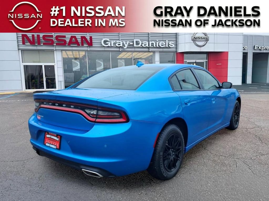 Used 2023 Dodge Charger SXT RWD image 7