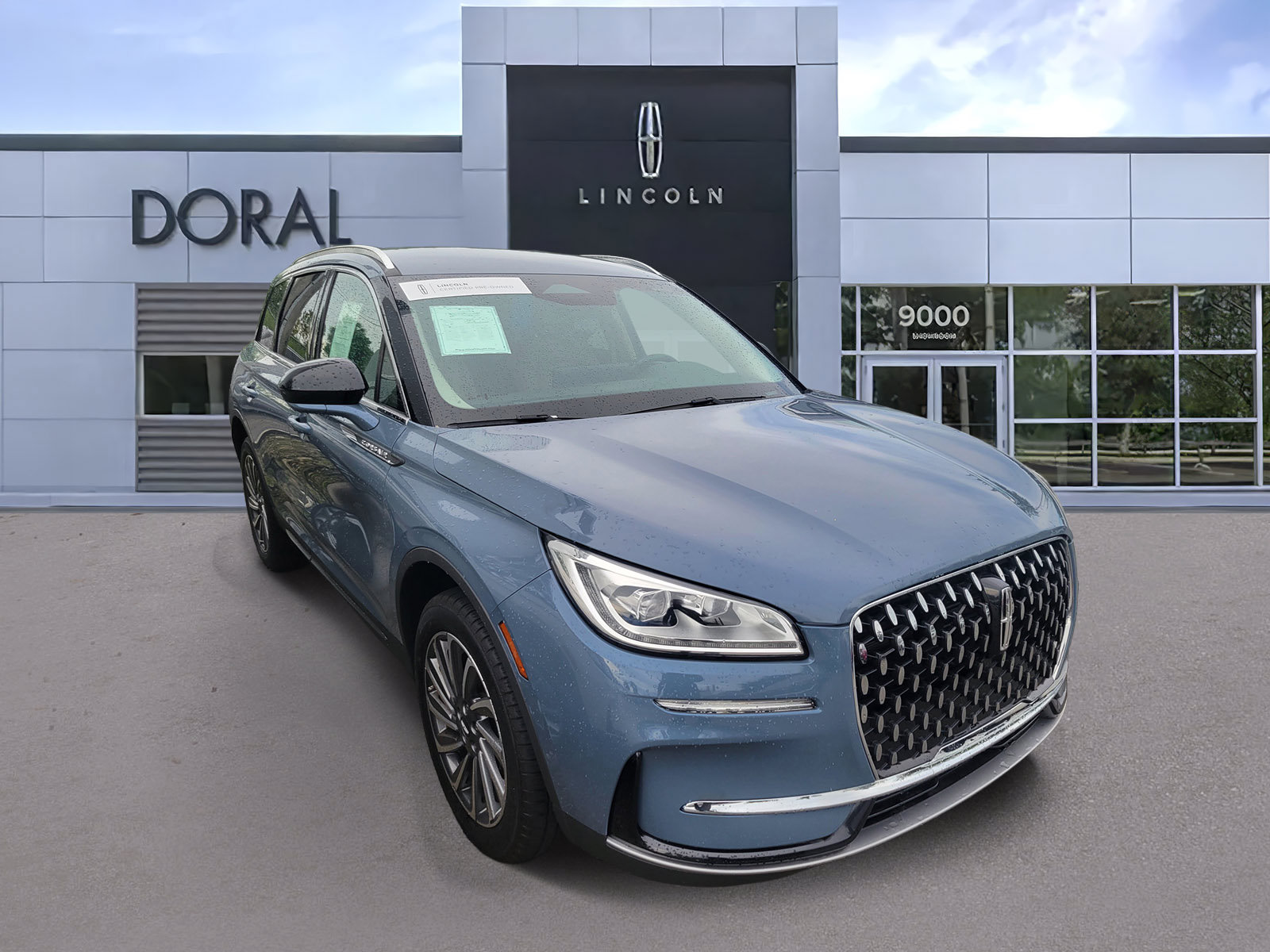 Certified 2024 Lincoln Corsair Reserve FWD image 1