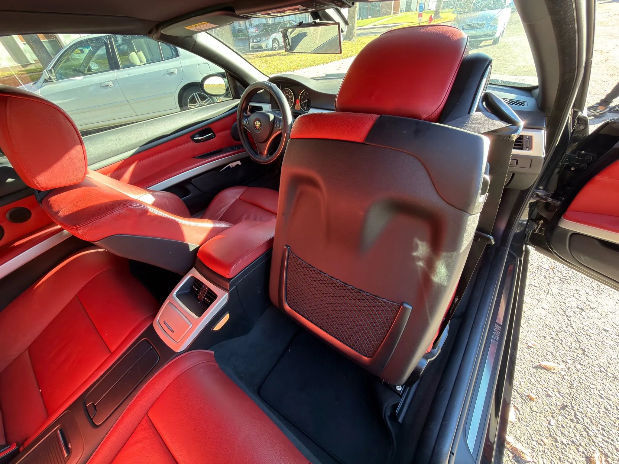 Used 2007 BMW 328i Convertible image 4