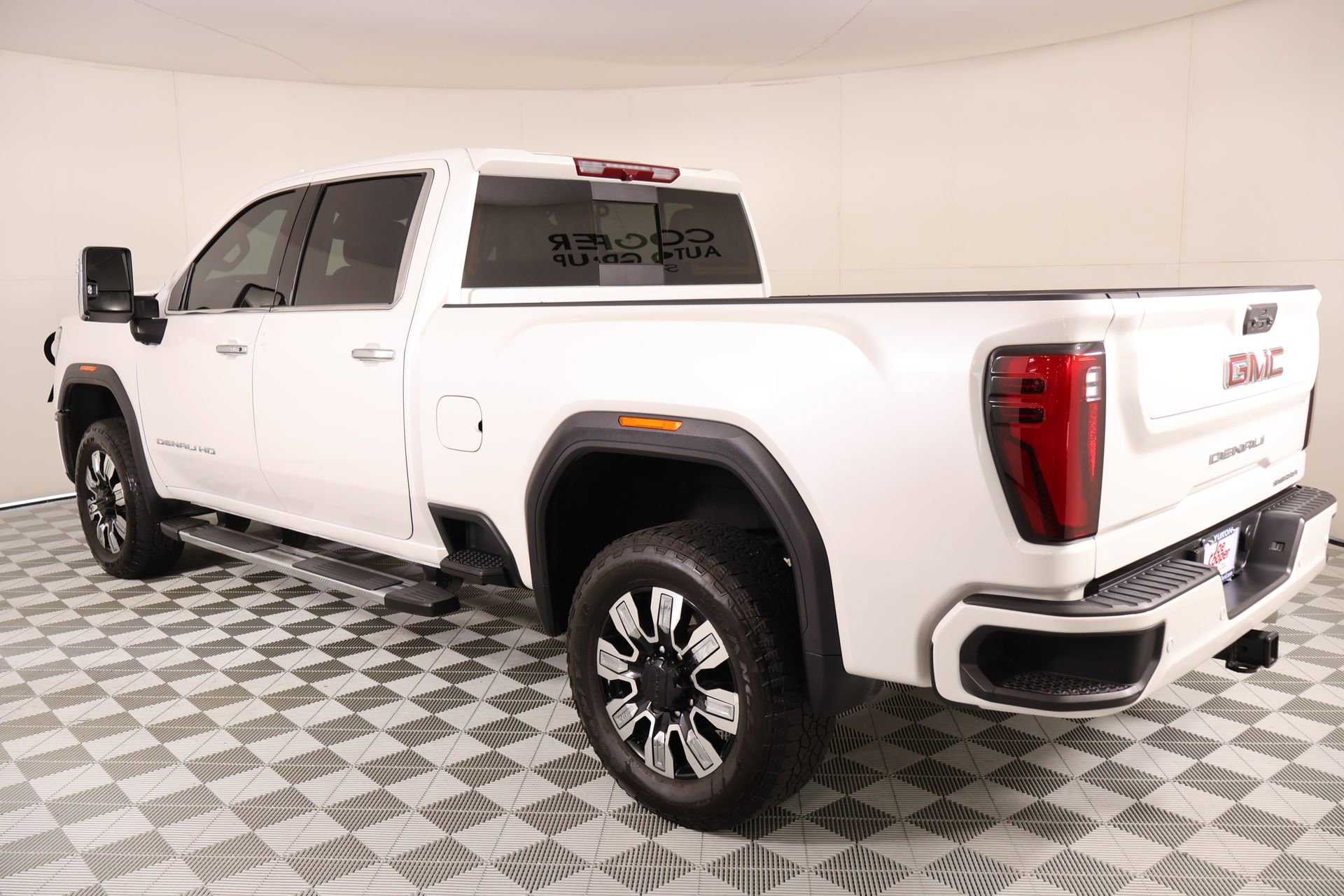 Used 2025 GMC Sierra 2500 Denali AWD/4WD image 23