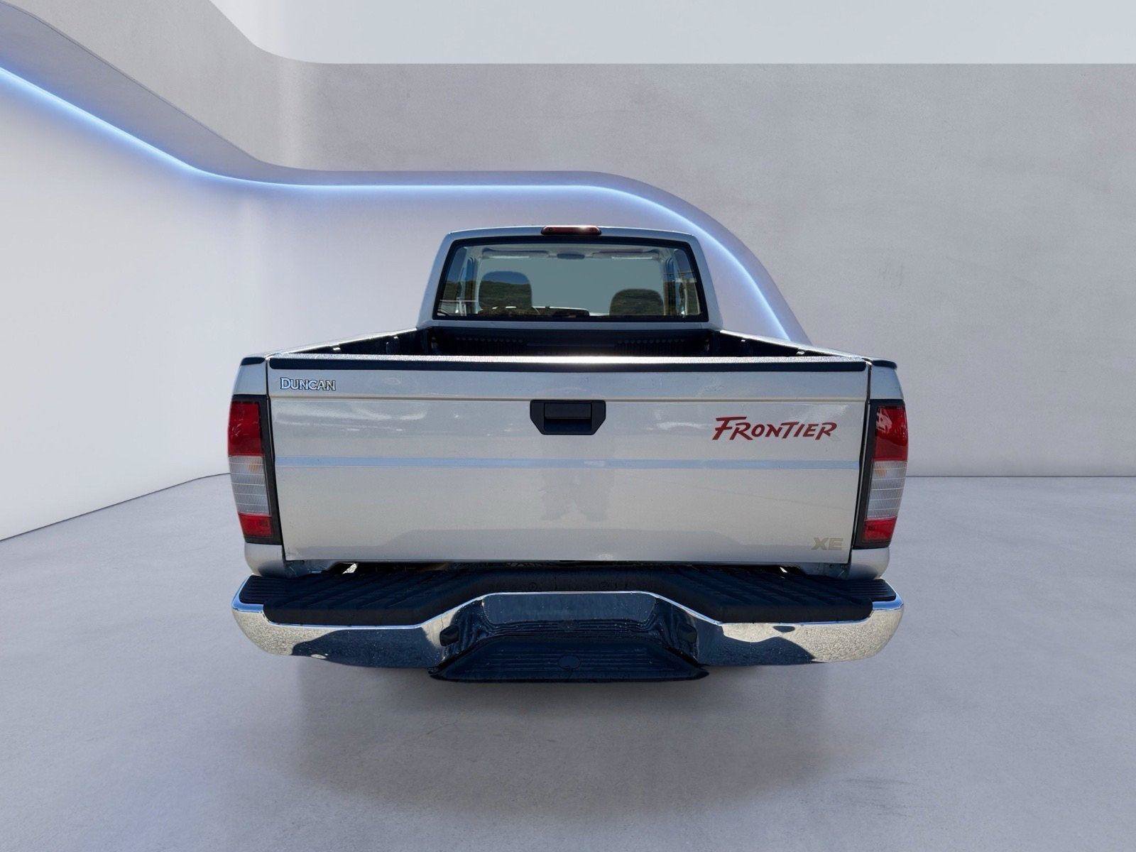 Used 1998 Nissan Frontier XE RWD image 4