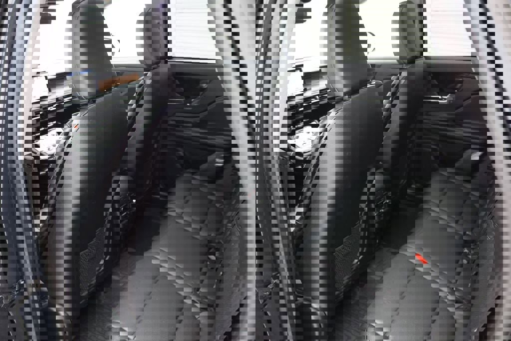 Used 2022 Lincoln Corsair Reserve w/ Equipment Group 201A image 12