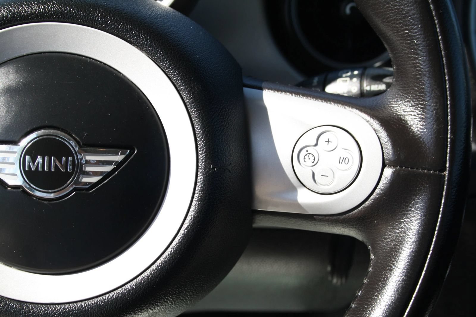 Used 2009 MINI Cooper Hardtop FWD image 13