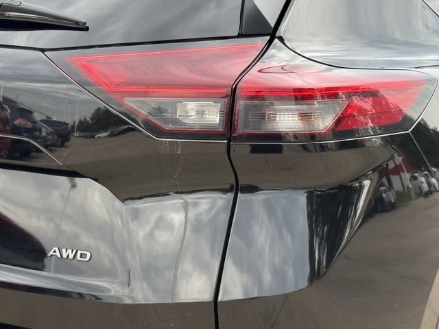 Used 2024 Nissan Rogue S AWD/4WD image 6