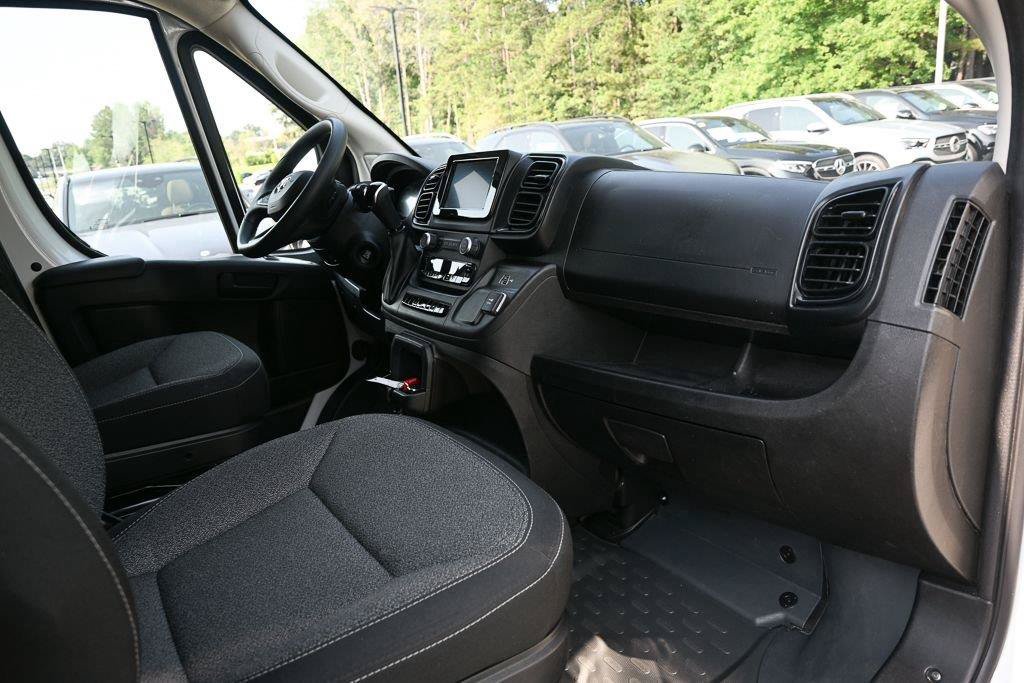 Used 2025 RAM ProMaster 2500 w/ U-Haul Equipment Group FWD image 19