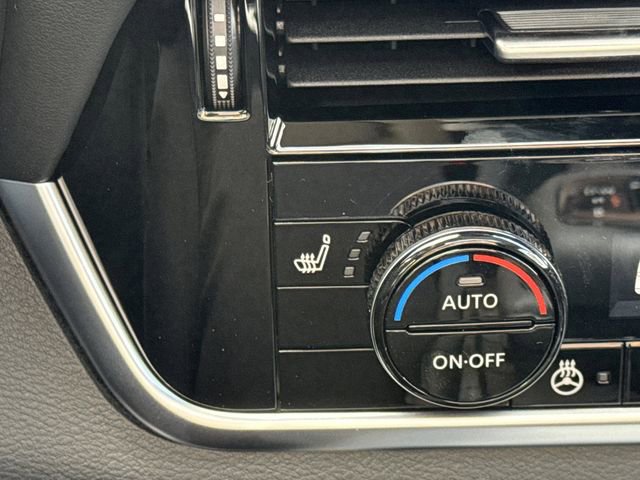 New 2026 Nissan Rogue Platinum w/ Platinum Premium Package image 9