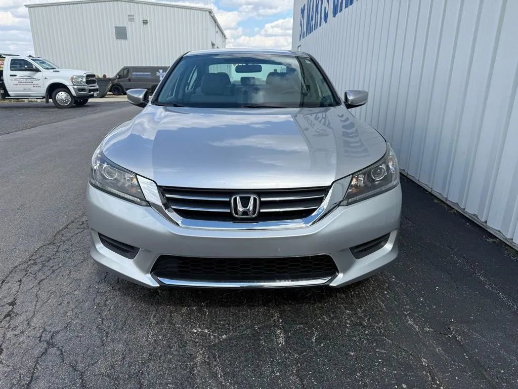 Used 2014 Honda Accord LX image 3