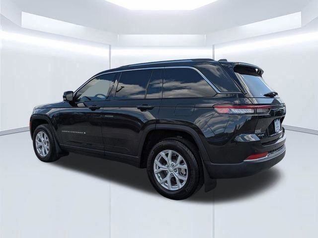 Used 2024 Jeep Grand Cherokee Limited AWD/4WD image 6