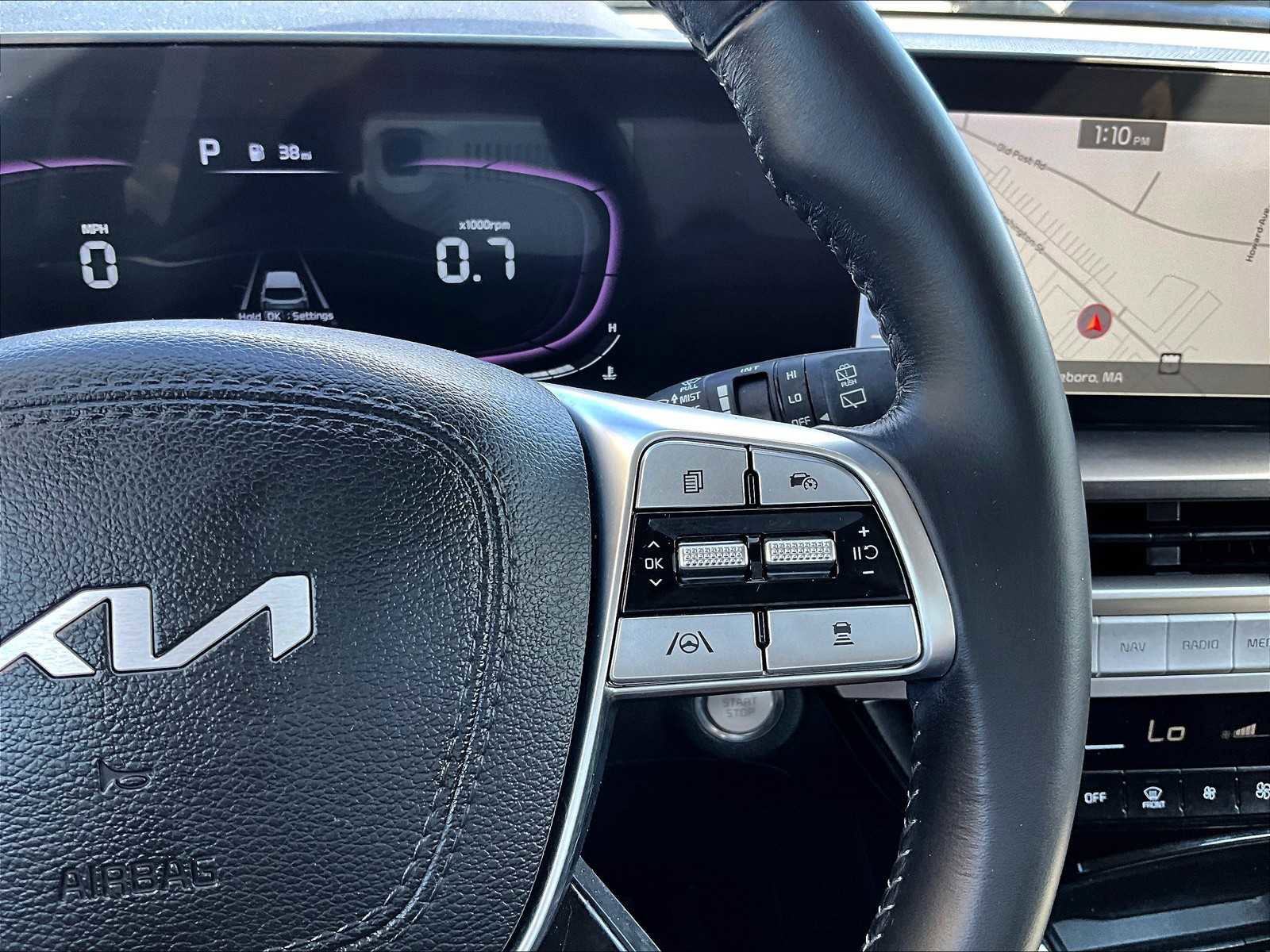 Used 2023 Kia Telluride S image 24