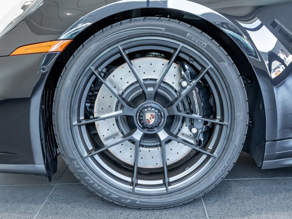 New 2026 Porsche 911 Carrera 4 GTS AWD/4WD image 11