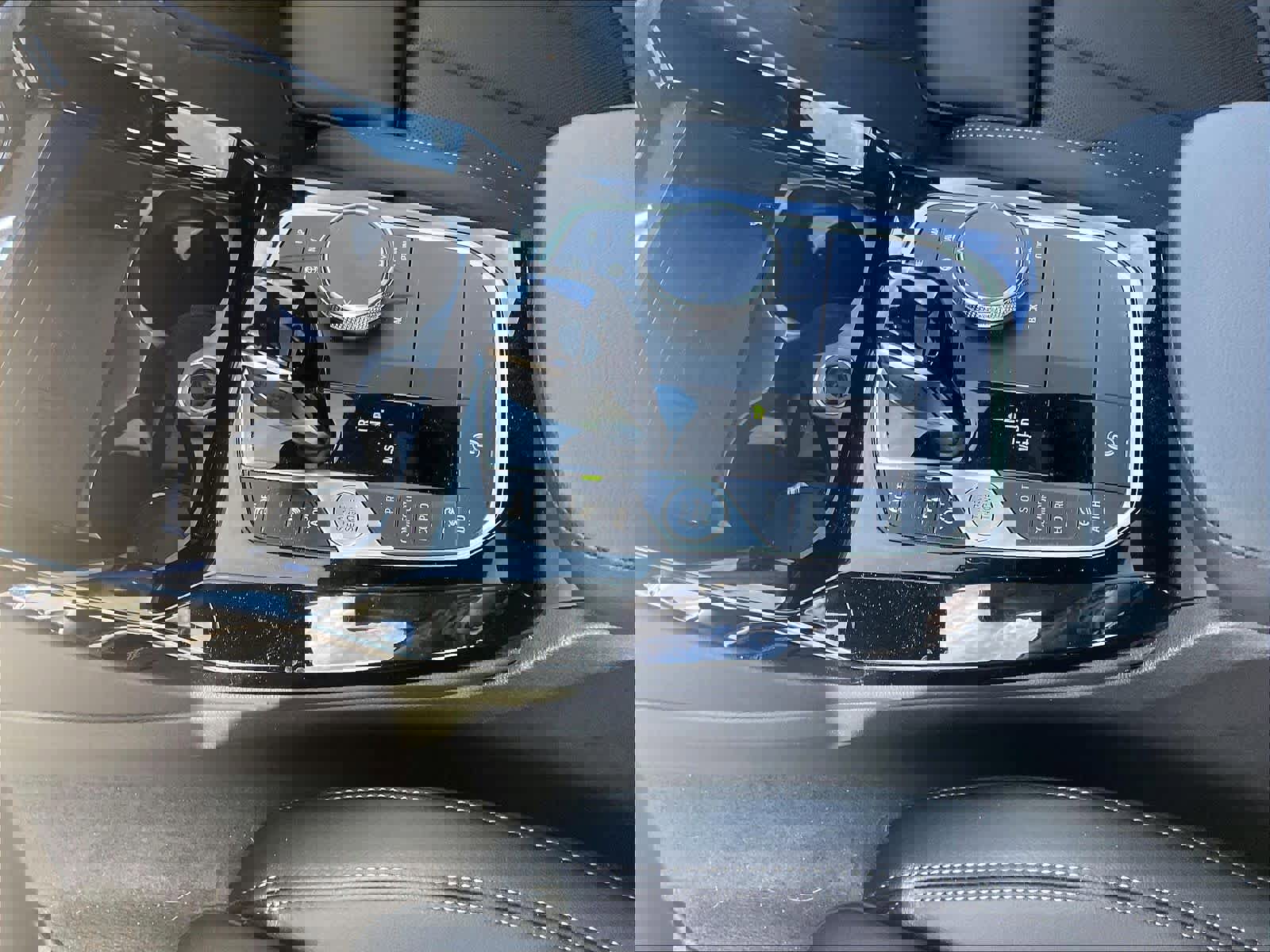 Certified 2024 BMW X3 xDrive30i w/ Premium Package image 19