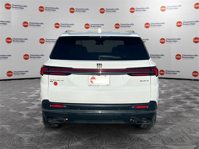 Certified 2025 Buick Enclave Preferred image 4