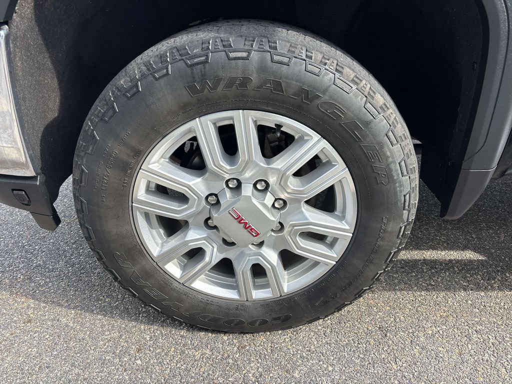 Used 2021 GMC Sierra 3500 SLT w/ SLT Premium Package image 8