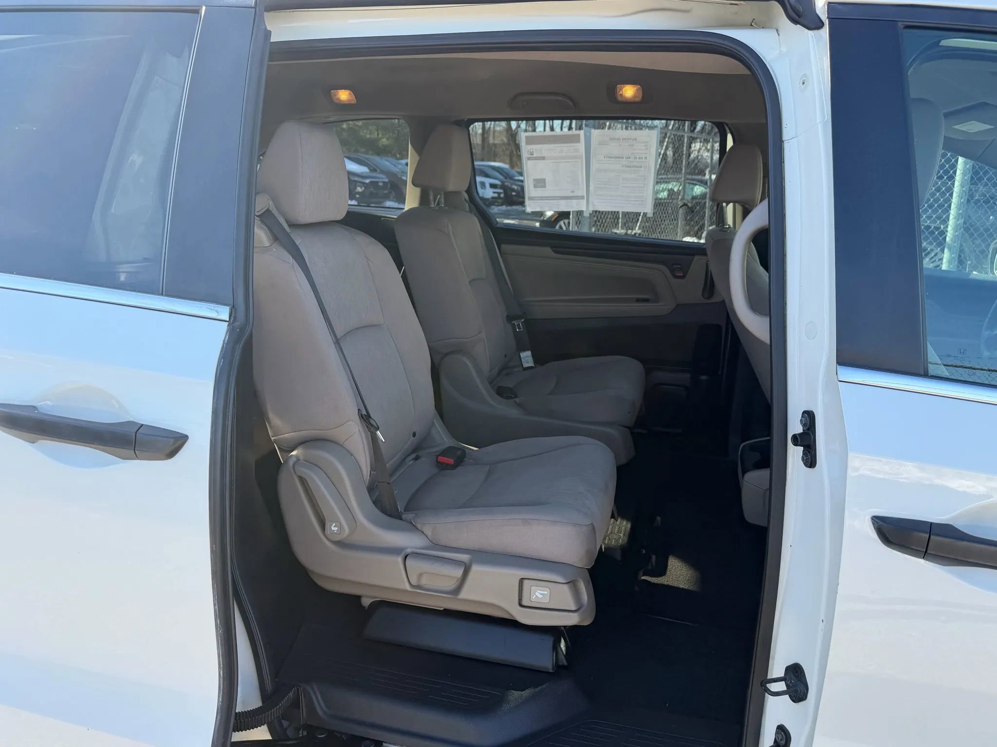 Used 2019 Honda Odyssey LX image 14
