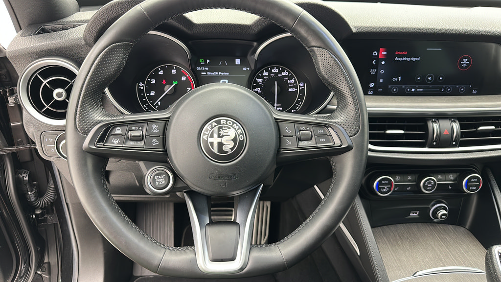 Used 2023 Alfa Romeo Stelvio Ti w/ Active Assist Plus Package AWD/4WD image 15
