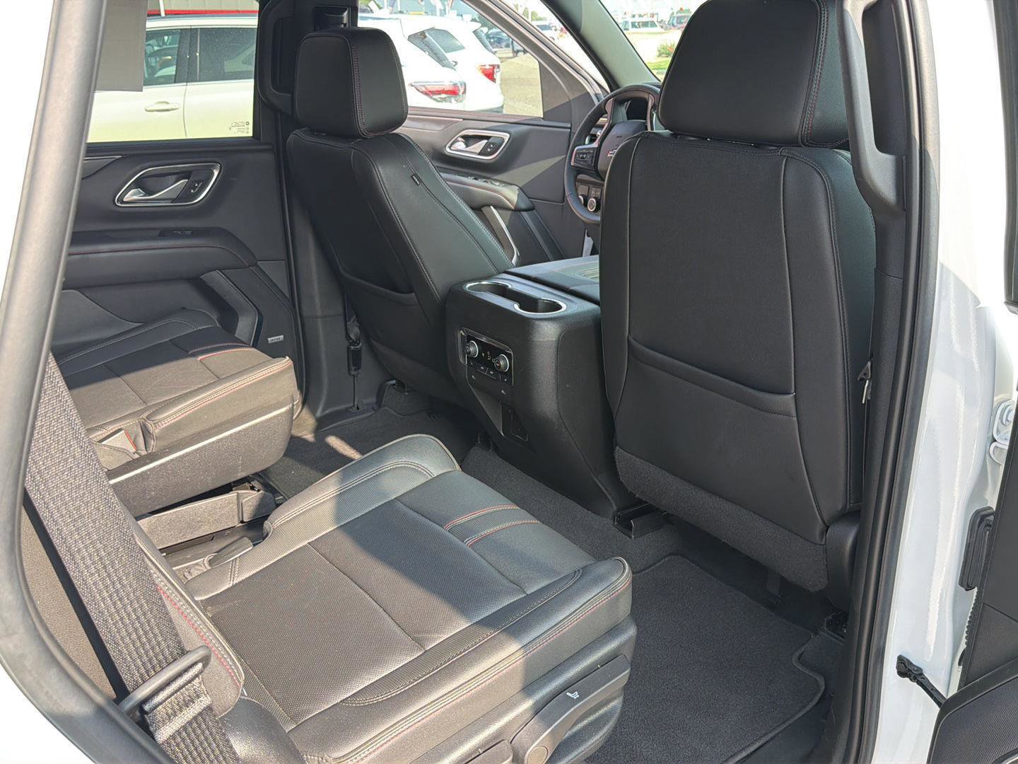 Used 2022 Chevrolet Tahoe RST w/ Luxury Package RWD image 19