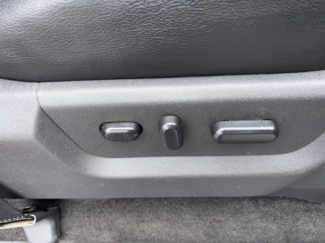 Used 2016 Ford F250 Lariat w/ Lariat Ultimate Package AWD/4WD image 9