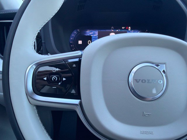 New 2027 Volvo XC60 B5 Ultra AWD/4WD image 22