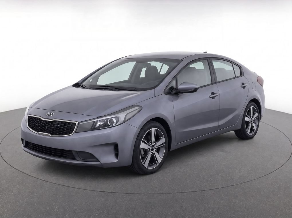 Used 2018 Kia Forte S FWD image 2
