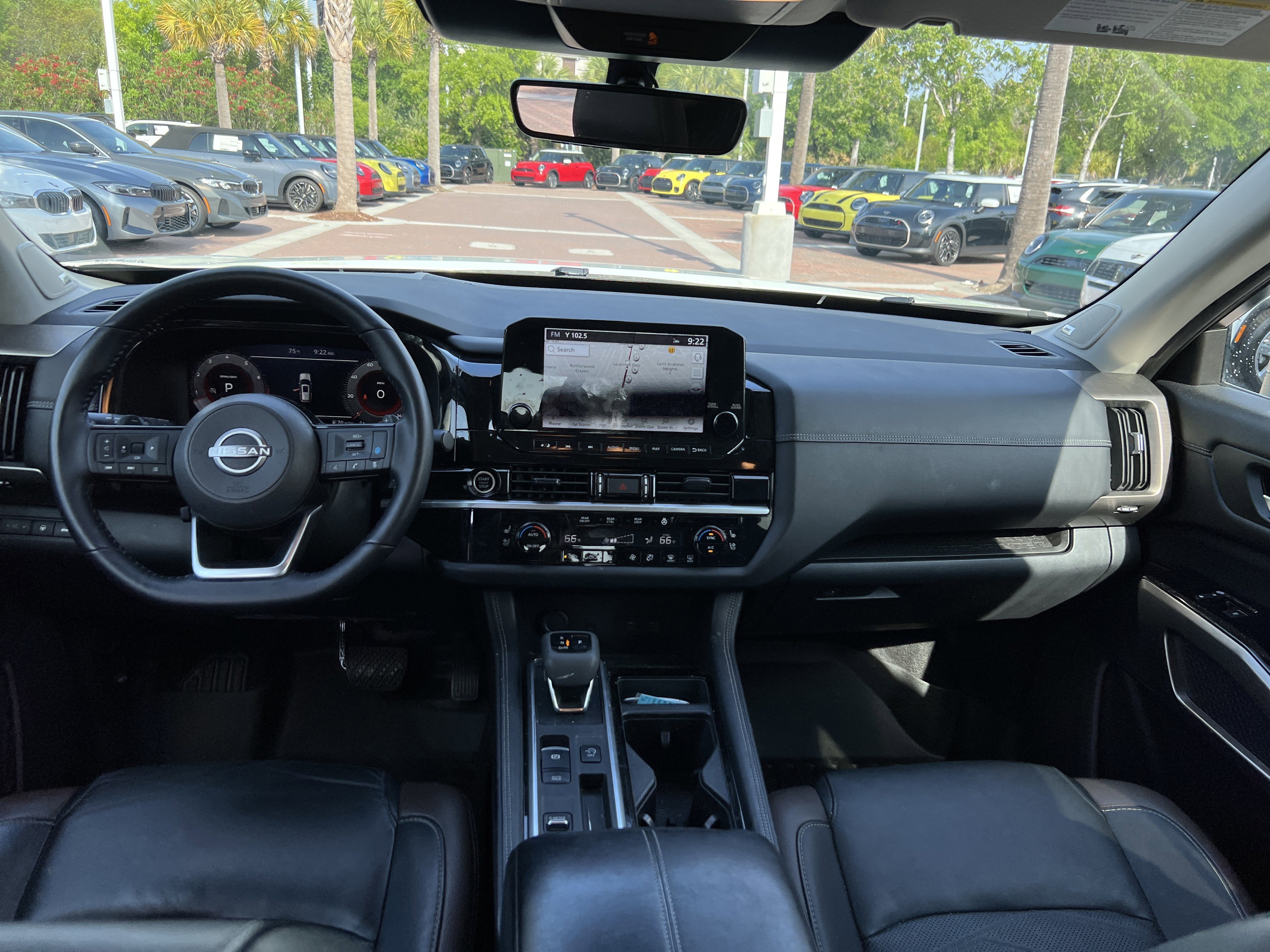 Used 2023 Nissan Pathfinder Platinum FWD image 29
