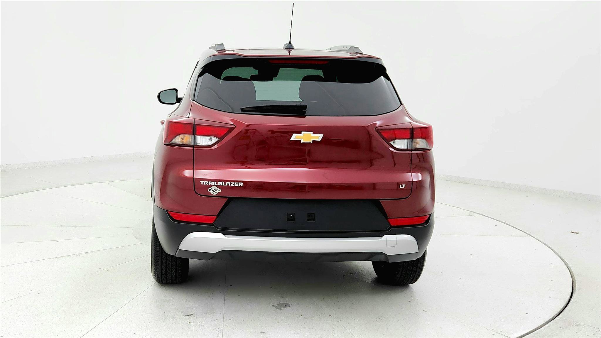 Used 2025 Chevrolet TrailBlazer LT image 4